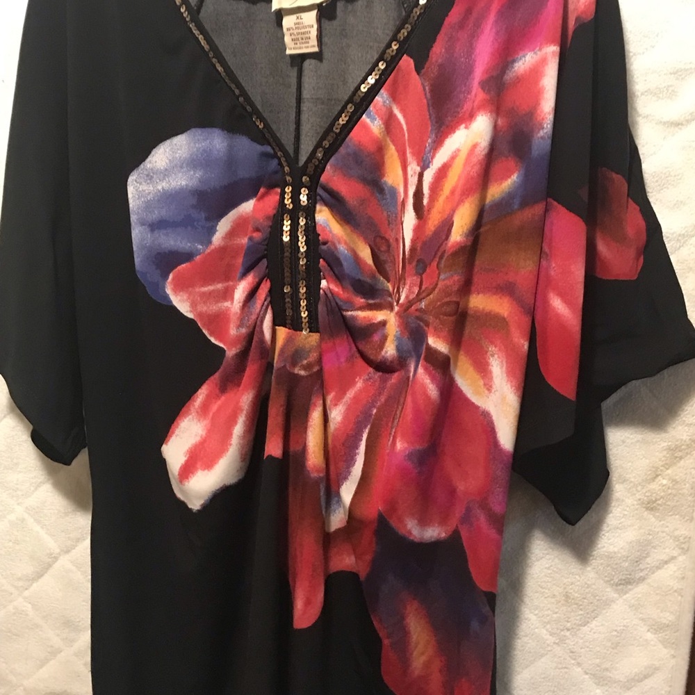 Blouse - - Picture 2 of 3